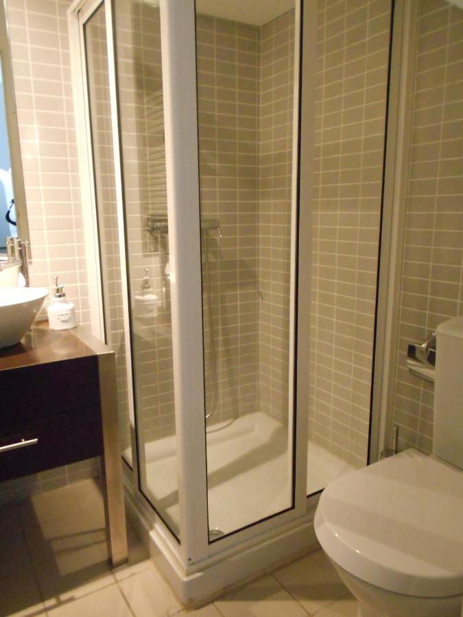 Triplex - Quarto Com W.C. Privado Lisbona Esterno foto