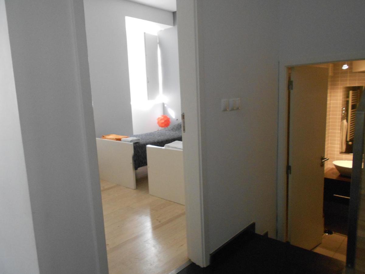 Triplex - Quarto Com W.C. Privado Lisbona Esterno foto